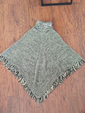 Tint & Shadow Grey Turtleneck Fringe Poncho